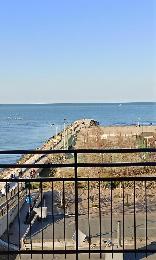 Hotel Crosal Rimini Dış mekan fotoğraf